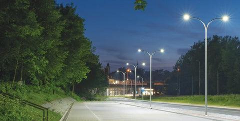 ¿Cómo realizar puestas a tierra en Postes de Aluminio (Alu)?