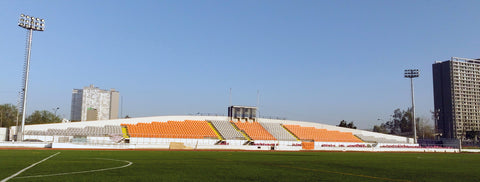 Torres PTJ para Iluminación Deportiva en Estadio USACH, Santiago, Chile