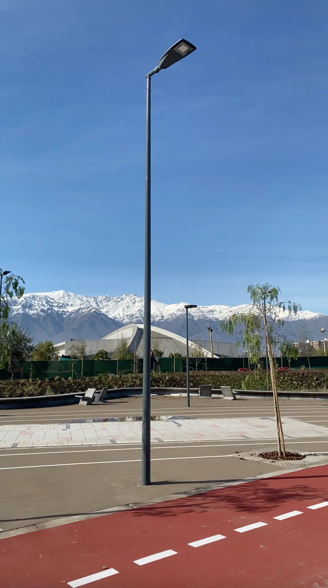 Sendas multipropósito en Parque Estadio Nacional equipada con postes Nobu